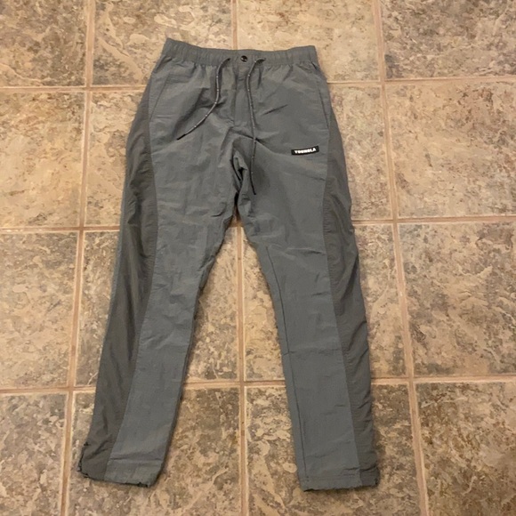 Men's Gray Pants - Picture 1 of 3